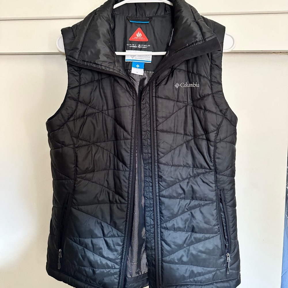Columbia Black Insulated Jacket